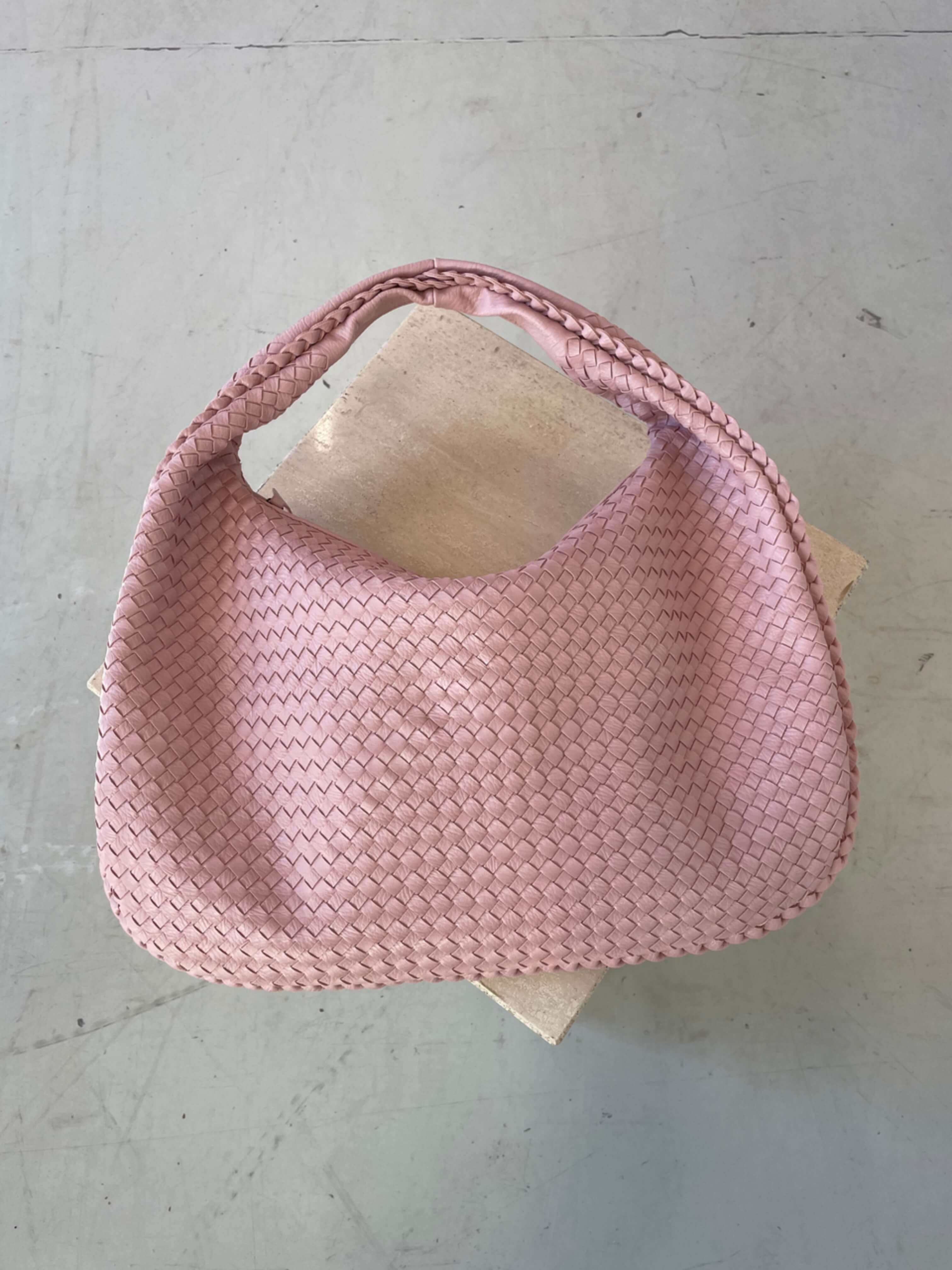 Ava | Oversized gevlochten tote bag