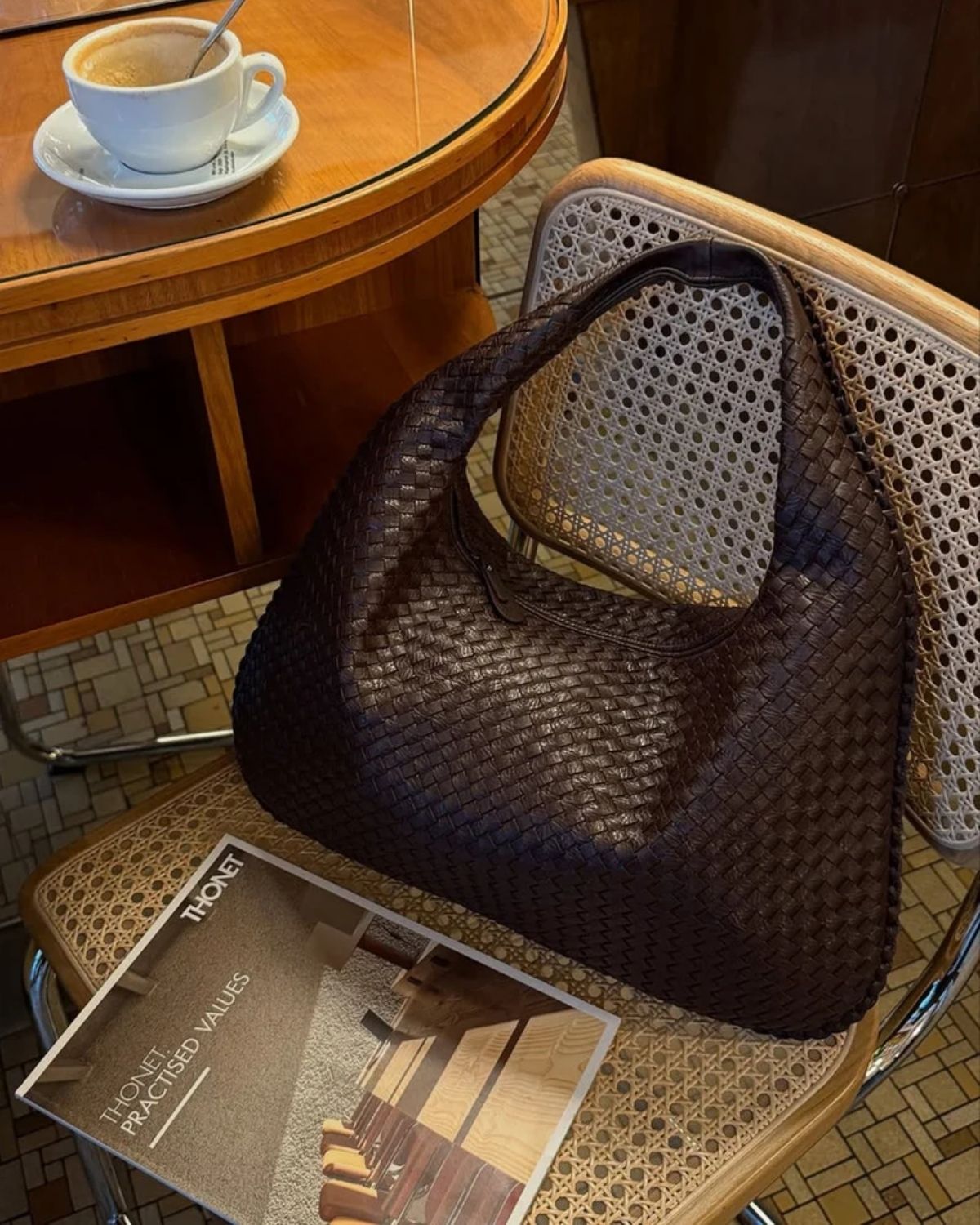 Ava | Oversized gevlochten tote bag