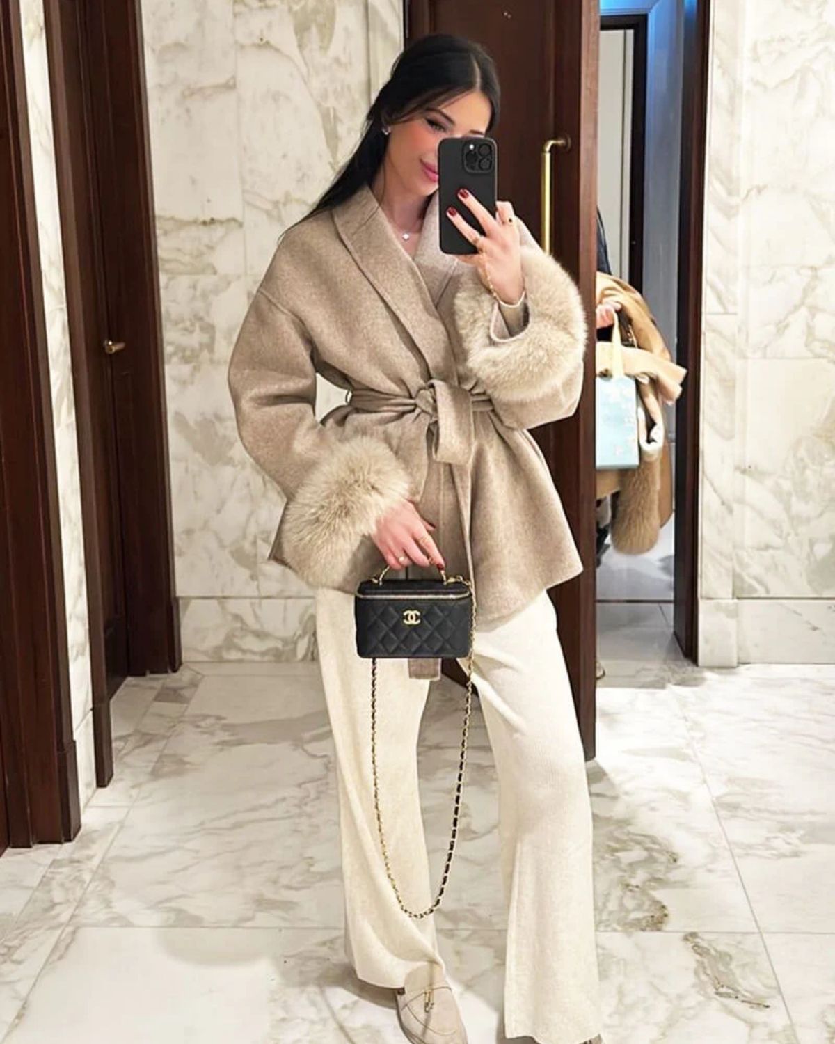 Grace | Luxe Wollen Jas met Vossenbont