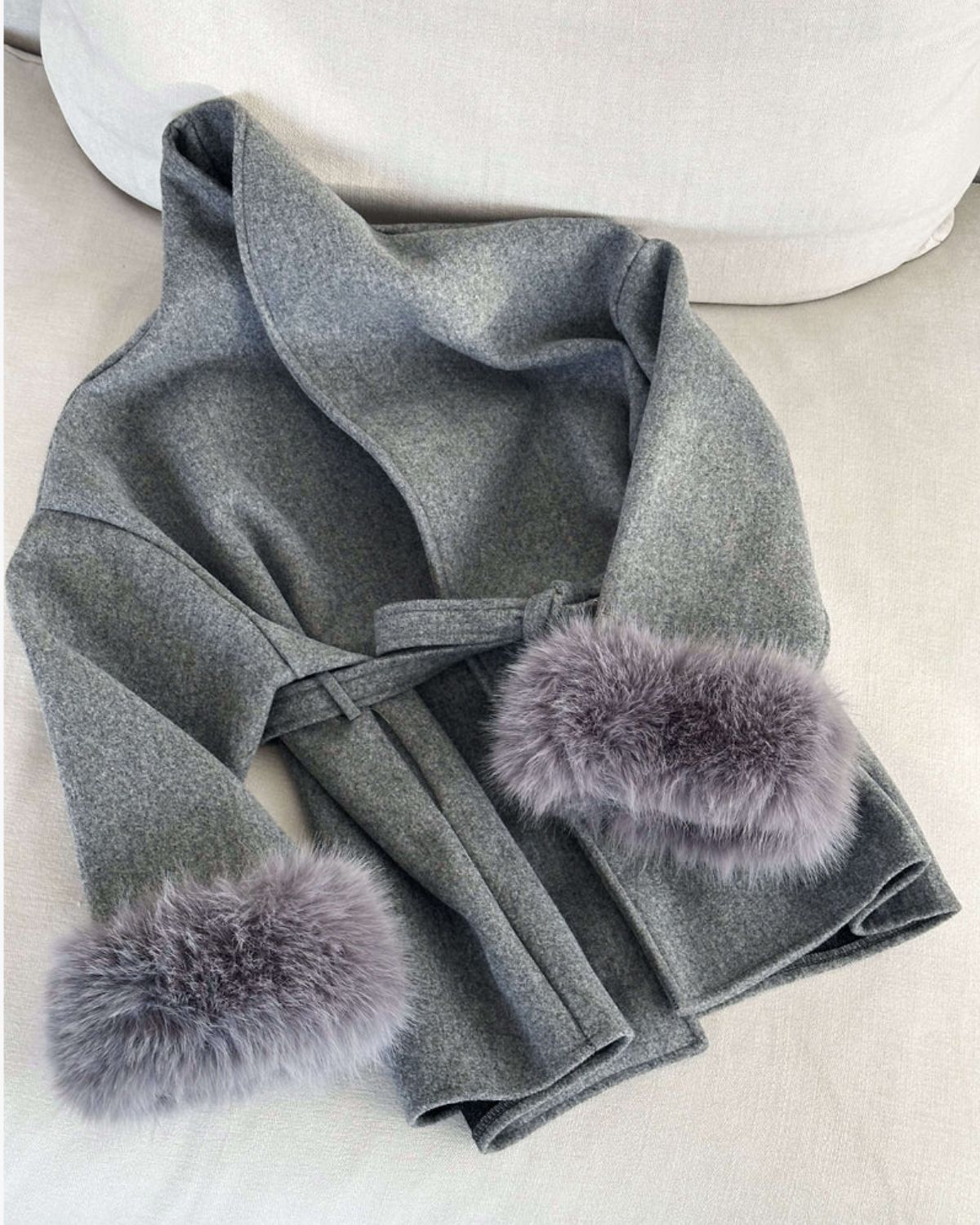 Grace | Luxe Wollen Jas met Vossenbont